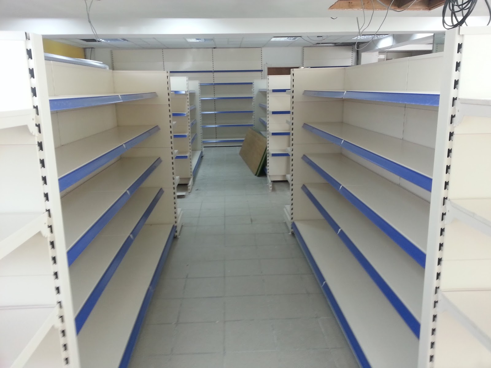 Used Shop Shelving *New Stock just in* Whether you are wanting to buy or sell used shop shelving and equipment, don’t make a decision until you have spoken to us.